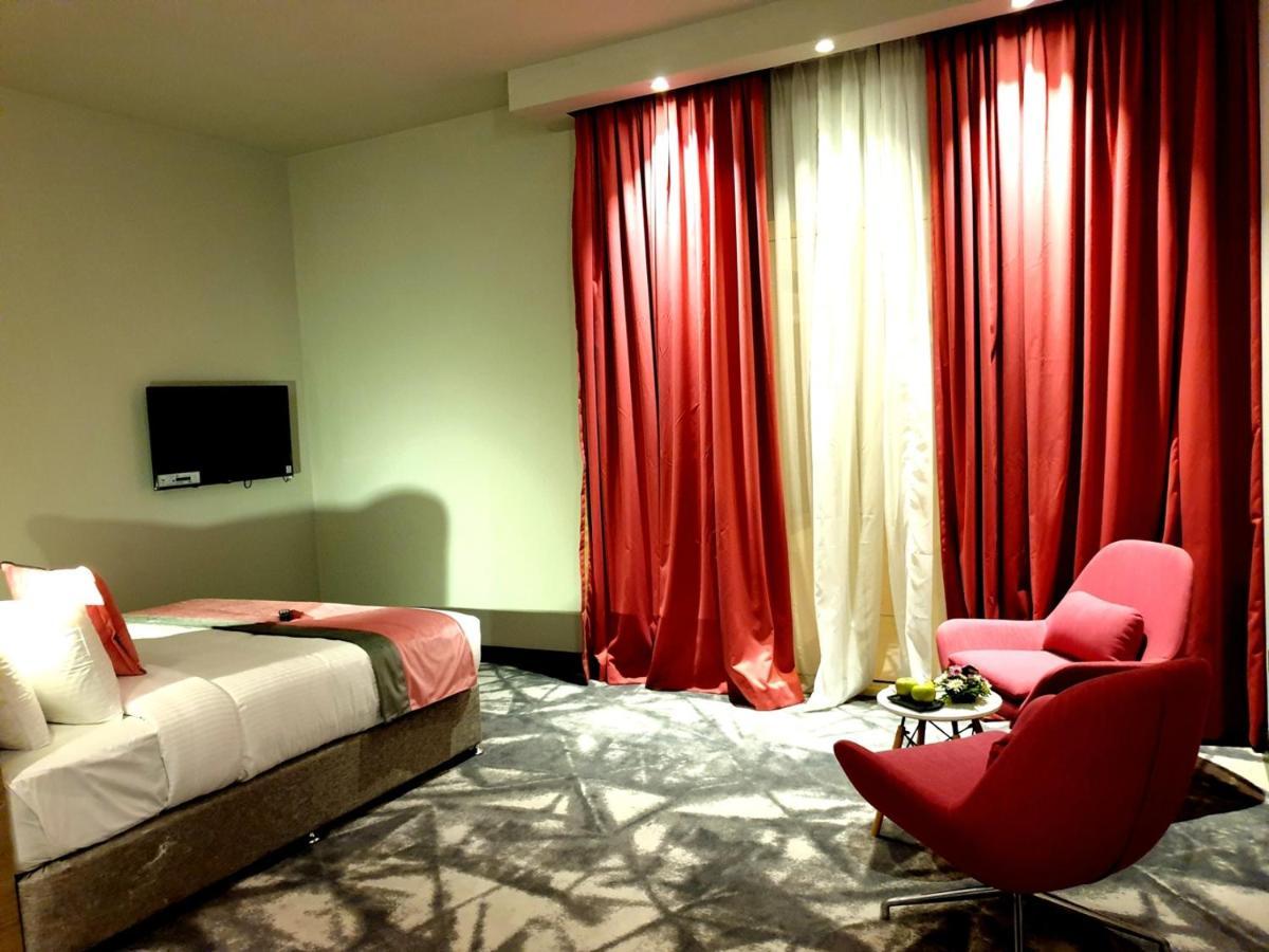 Fortune Atrium Hotel Dubai Exterior photo
